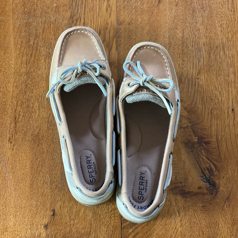 NEW Angelfish Sperry’s size 6.5
